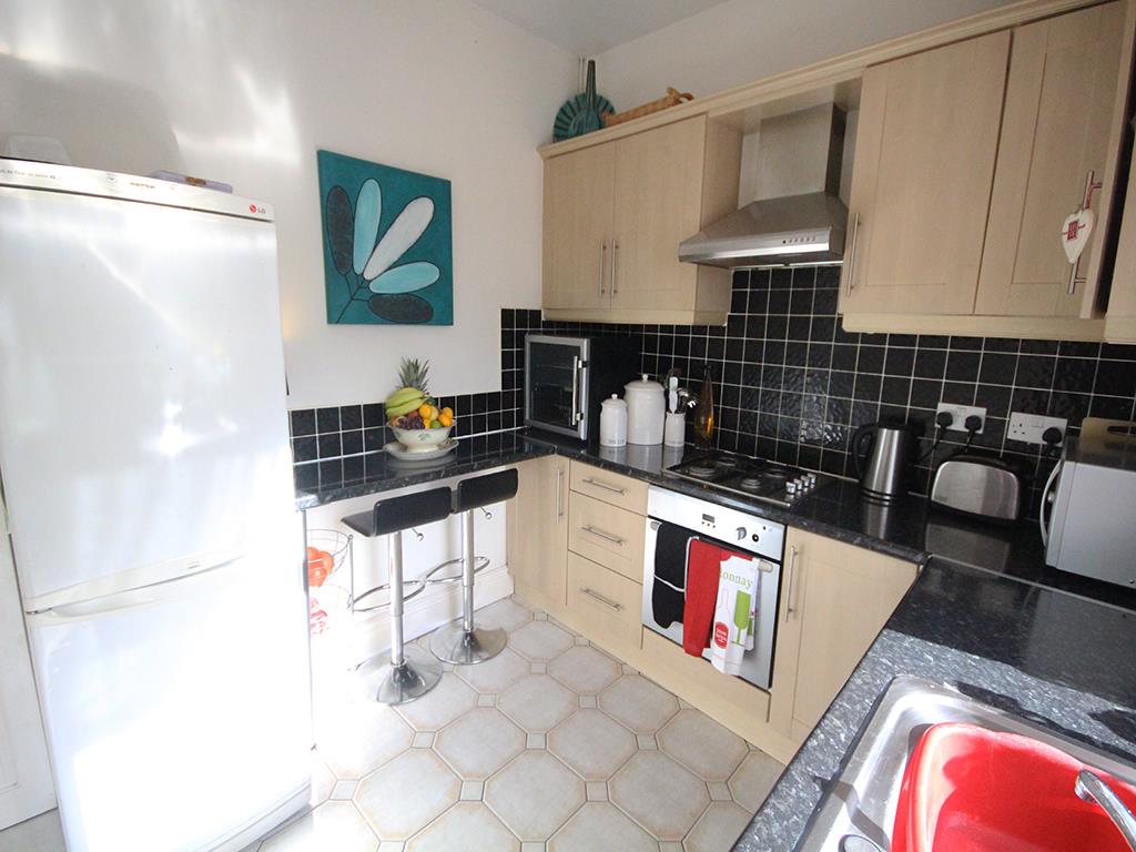 2 bedroom terraced house To Let in Trawden, Colne - 2016-10-04 10.04.07.jpg